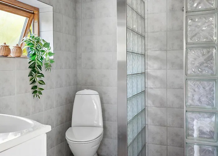 3 Bedroom In Vaeggerlose *
